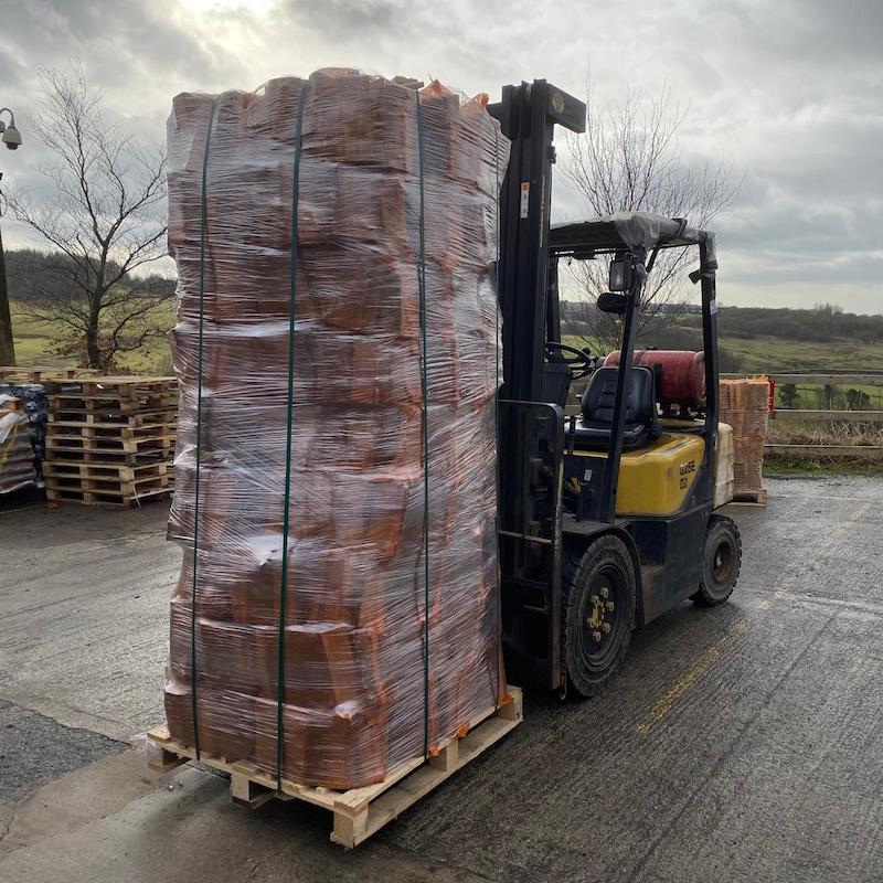 Oak Kiln Dried Logs